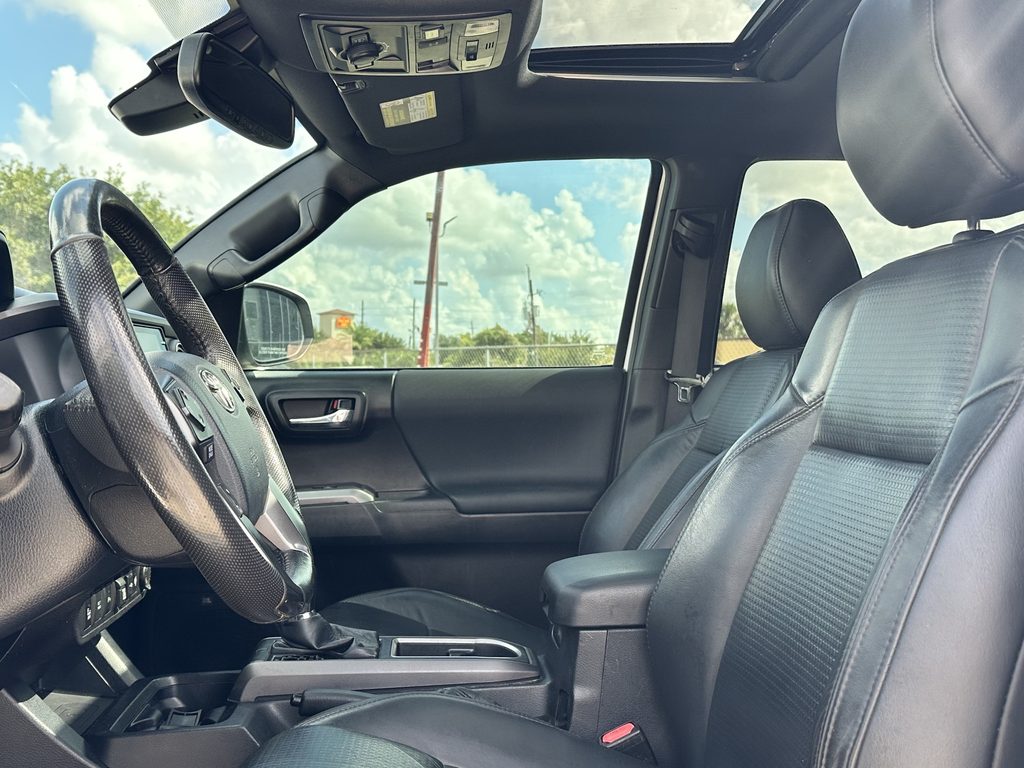 2020 TOYOTA TACOMA TRD used vehicle for sale in Houston