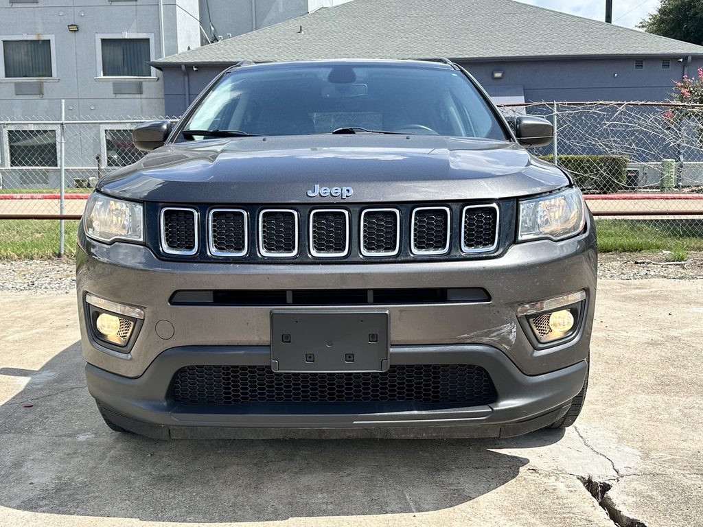 2019 JEEP CHEROKEE LATITUDE used vehicle for sale in Houston