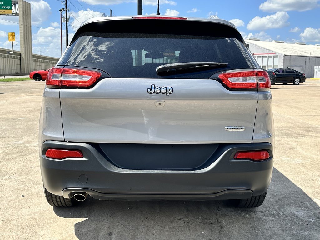 2018 JEEP CHEROKEE LATITUDE used vehicle for sale in Houston