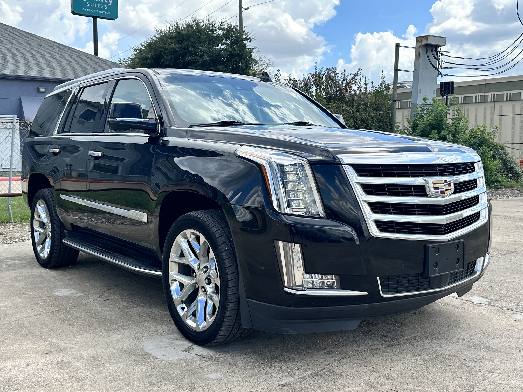 2017 CADILLAC ESCALADE used vehicle for sale in Houston