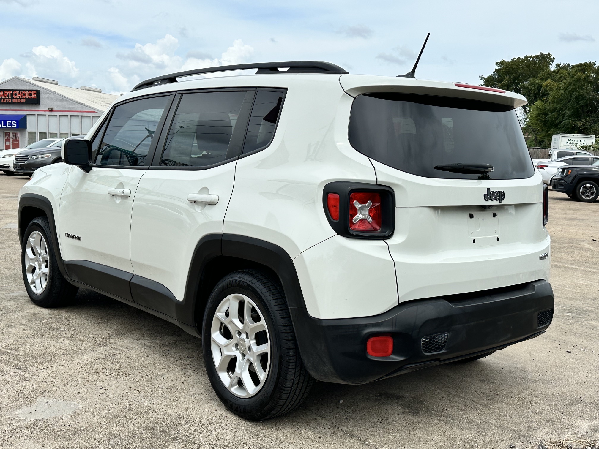 2015 JEEP RENEGADE LATITUDE used vehicle for sale in Houston