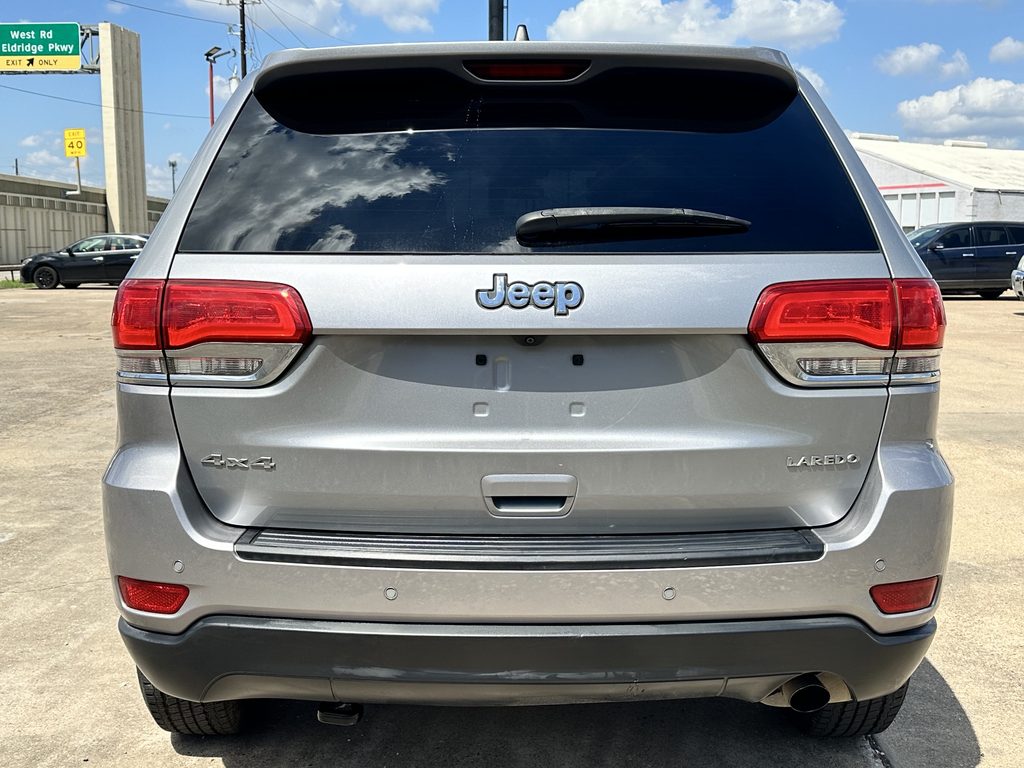 2018 JEEP GRAND CHEROKEE LAREDO used vehicle for sale in Houston