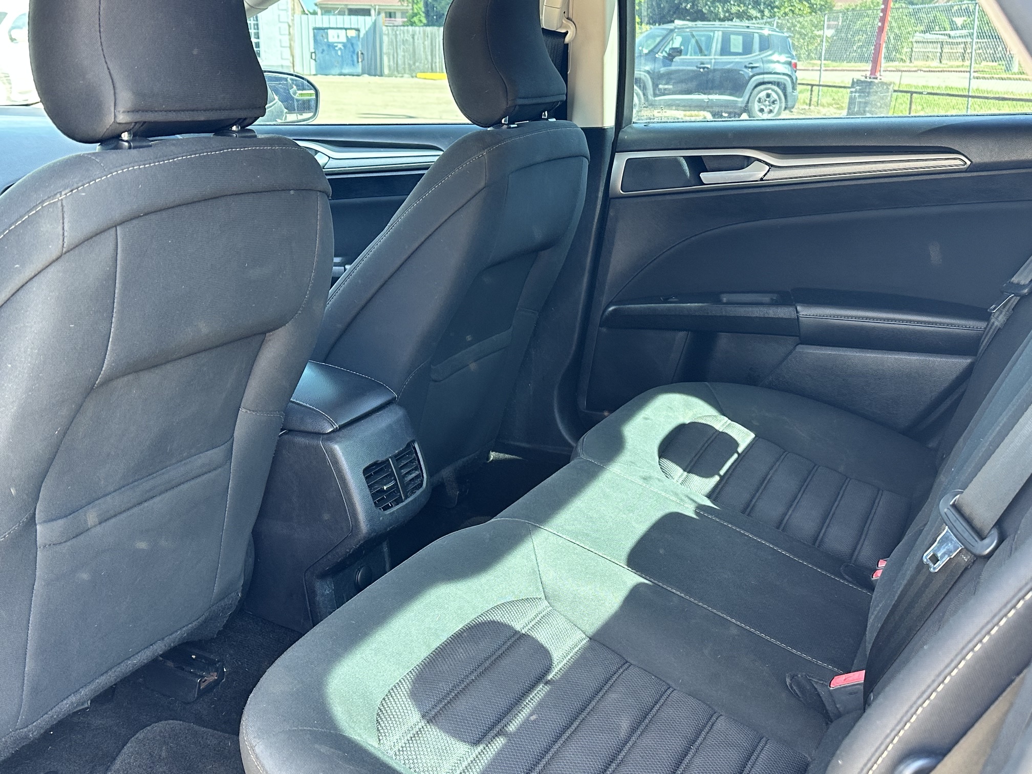 2018 FORD FUSION SE HYBRID used vehicle for sale in Houston