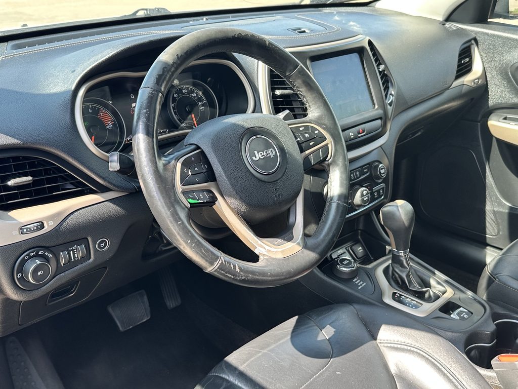 2017 JEEP CHEROKEE LIMITED used vehicle for sale in Houston