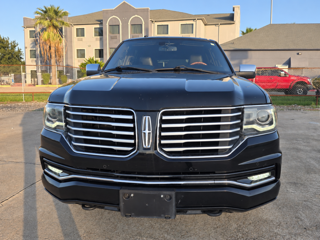 2017 Lincoln Navigator Select 2WD used vehicle for sale in Houston