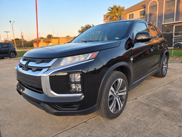 2018 Mitsubishi Outlander used vehicle for sale in Houston