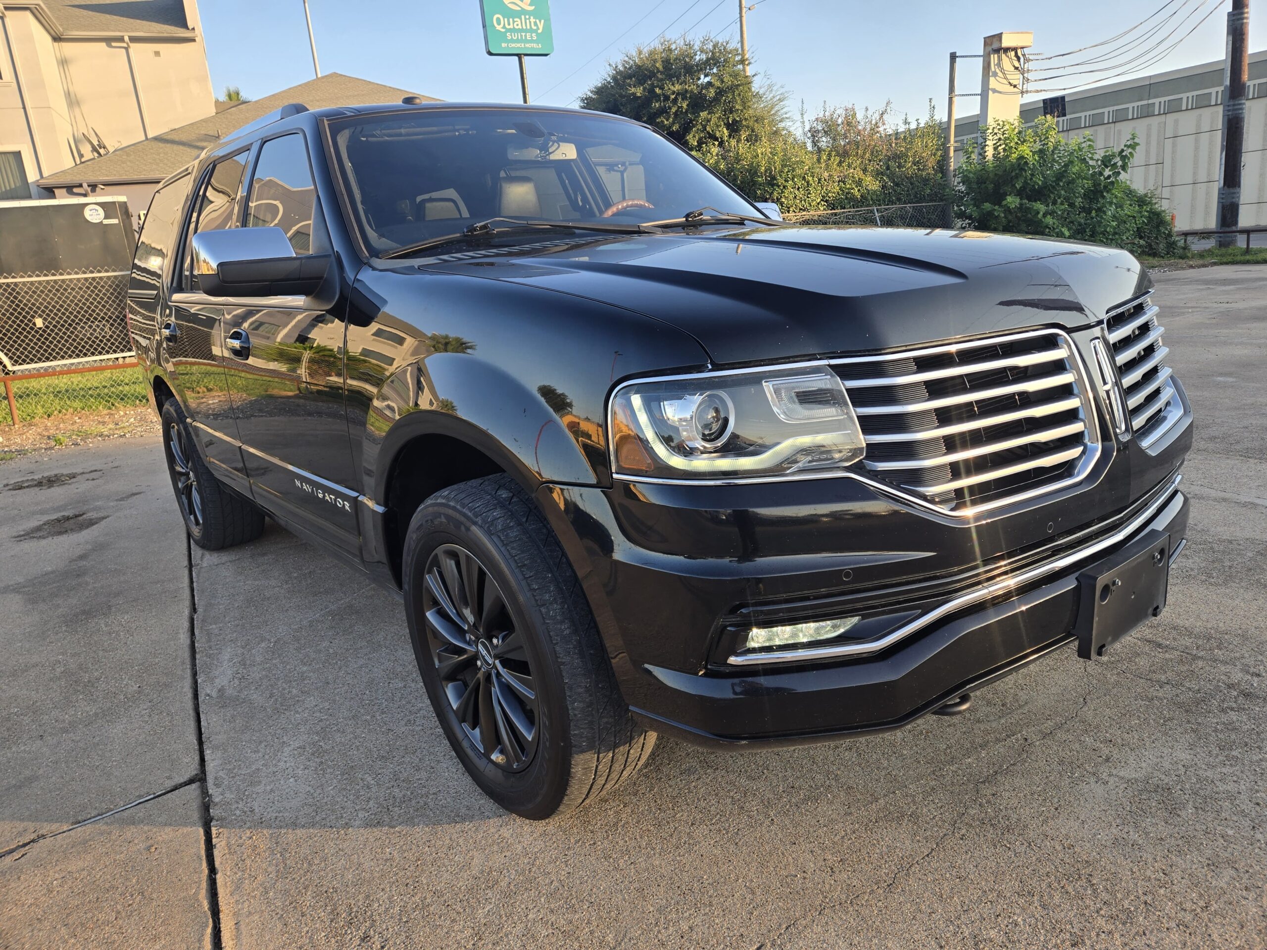 2017 Lincoln Navigator Select 2WD used vehicle for sale in Houston