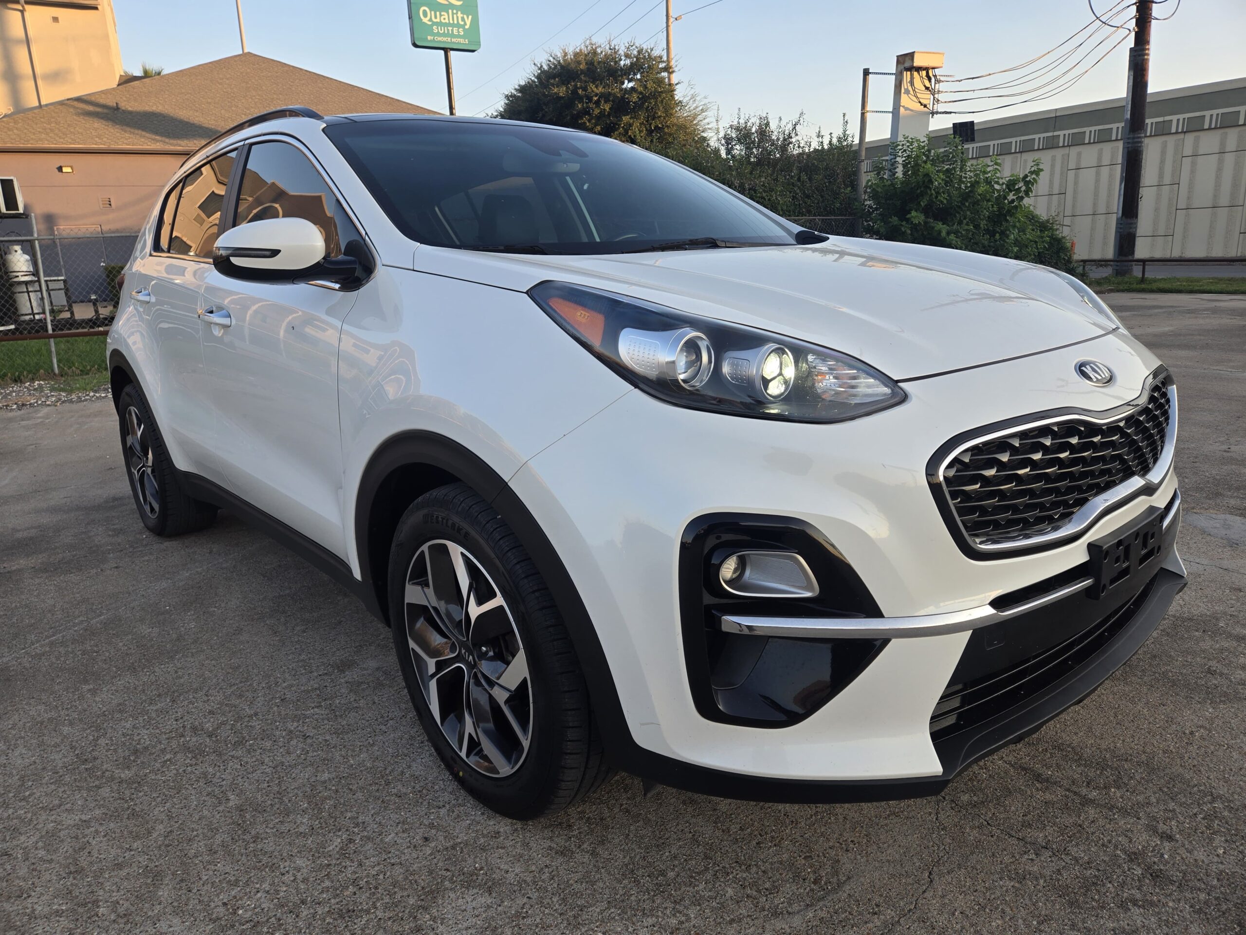 2022 Kia Sportage EX FWD used vehicle for sale in Houston